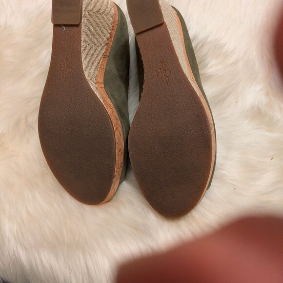 Cole Haan Women's Khaki and Tan Espadrilles - Picture 5 of 5